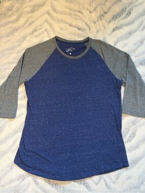 Heathered Blue Crewneck Tee with Gray Trim